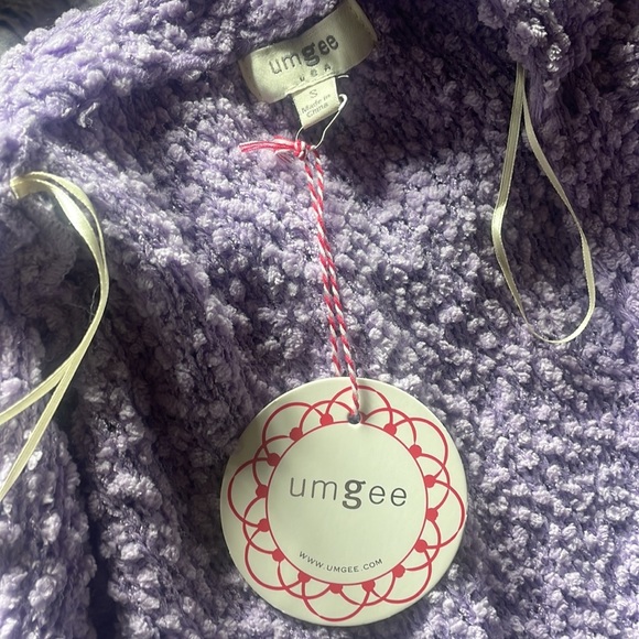 Purple Umgee Overaized Lavendar Cardigan with pockets - Picture 6 of 7